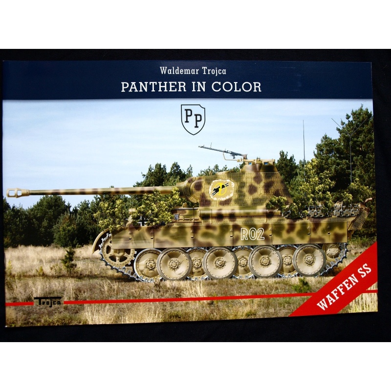 PANTHER IN COLOR BY WALDEMAR TROJCA