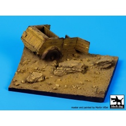 Destroyed Kubelwagen base (100x95 mm), cat.n.: D35053, BLACK DOG, 1:35