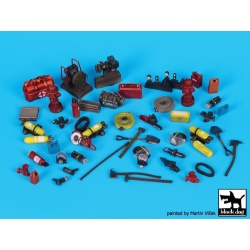 Firefighters equipment accessories set, T35144, BLACK DOG, 1:35