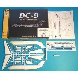 DC 9-32 Aeronautica...