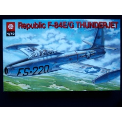 REPUBLIC F-84 E/G THUNDERJET, ZTS PLASTYK S-135, SCALE 1/72