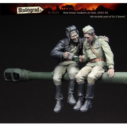 STALINGRAD MINIATURES, 1:35, Red Army Tankers At Rest, 1943-45 , S-3572