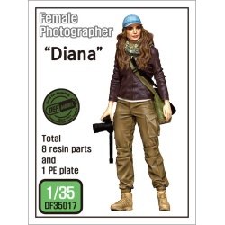 DEF.MODEL, DF35017, Female Photographer "Diana" (1 FIGURE), 1:35