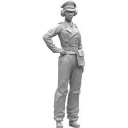 SOL RESIN FACTORY, MM250, WWII German Female Tank Commander I , 1:16