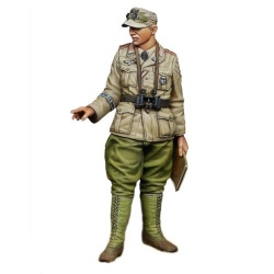 SOL RESIN FACTORY, SCALE 1:35, WWII German DAK Panzer Officer, cat.no.MM258