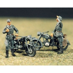 SOL RESIN FACTORY, MM058, SCALE 1/48, BMW Motor Cycle (2 MOTORBIKES+2 FIGURES)