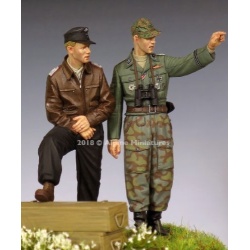 ALPINE MINIATURES, 35255, WSS Officers 44-45 Late War 2 fig set, SCALE 1:35