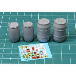 E-039 – Plastic Chemical Storage Drums Set 1 , Eureka XXL, 1/35