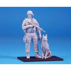 LEGEND PRODUCTION, LF0124, US K9 with the Handler,1:35