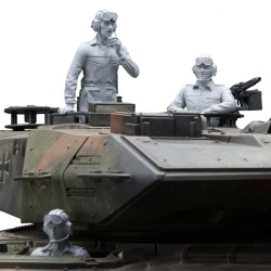 SOL RESIN FACTORY, Bundeswehr Tank Crew (3 FIGURES), cat.no.MM278, SCALE 1:16