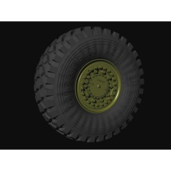 RE35-585 Kamaz 53949 “Typhoon” Road wheels , PANZERART, 1/35
