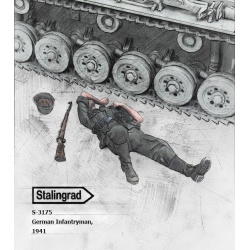 STALINGRAD MINIATURES, 1:35, S-3174 Panzer Crewman and Cat, 1941