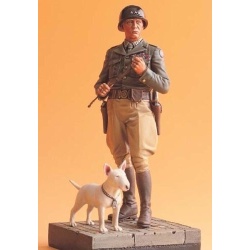 Legend Production, LF1602 GENERAL “GEORGE S. PATTON” & WILLIE W/BASE, 1/16 Scale