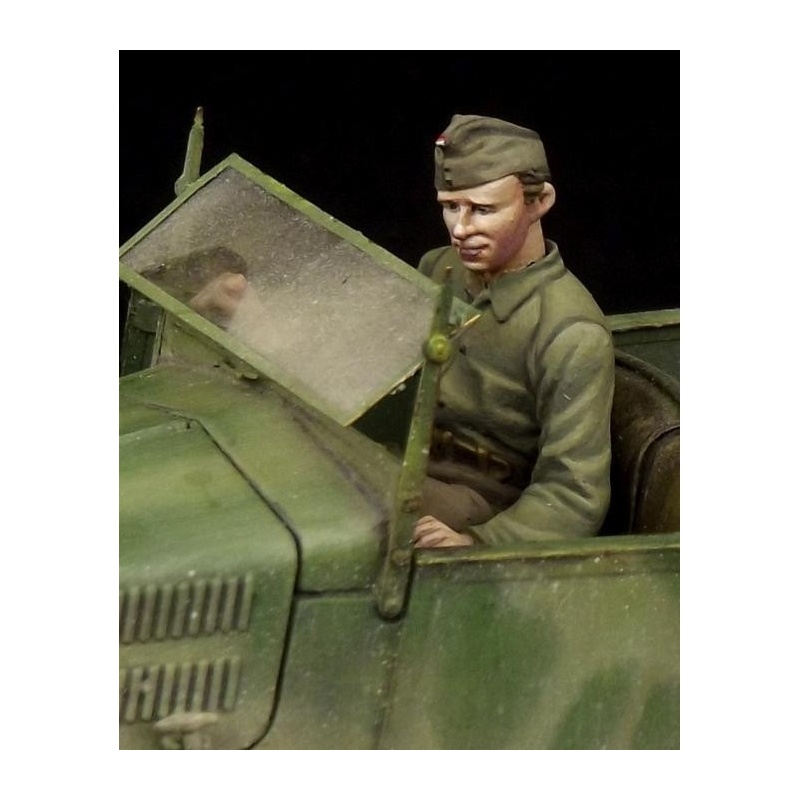 French Tank Crewman & French NCO WW II , (2 FIGURES), The Bodi, TB-35103, 1:35