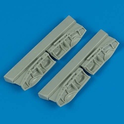 Quickboost 72158, Beaufighter undercarriage covers (for Hasegawa), SCALE 1/72