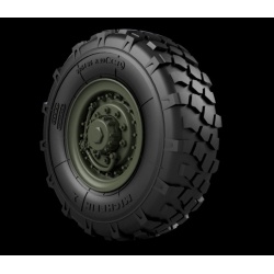 RE35-705 M1078 LMTV road wheels (Michelin) PANZERART, SCALE 1/35