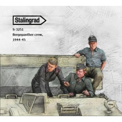 STALINGRAD MINIATURES, 1:35, S-3251 New! Bergepanther crew, 1944-45 (3 FIG.)