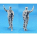 Legend Production LF3229, WW2 US Bomber Pilot &Crew on the ground (2 fig.), 1:32